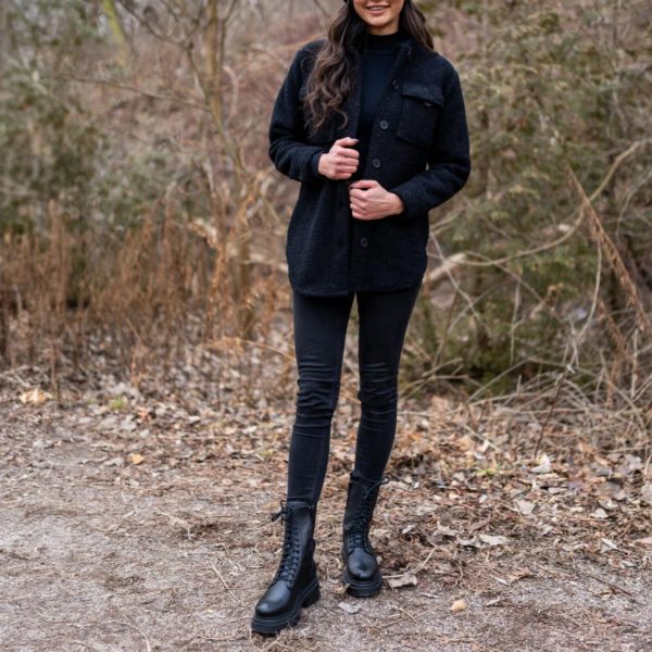 Fatale - Image 8