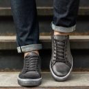 Premier Low Top