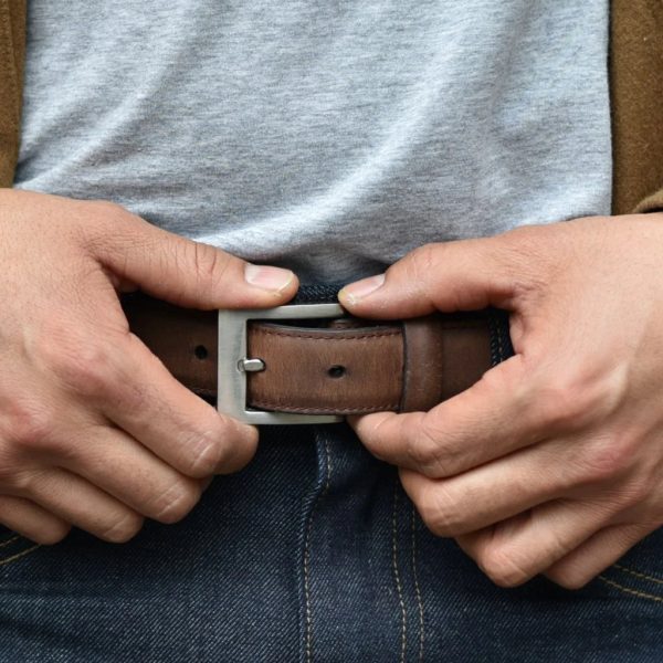 Men's Classic Leather Belt - Image 4