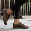 Women's Premier Low Top