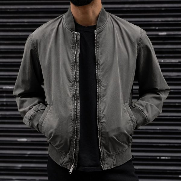 Alpha M Bomber