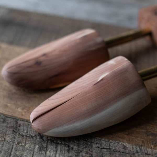 Women's Cedar Shoe Tree - Image 5
