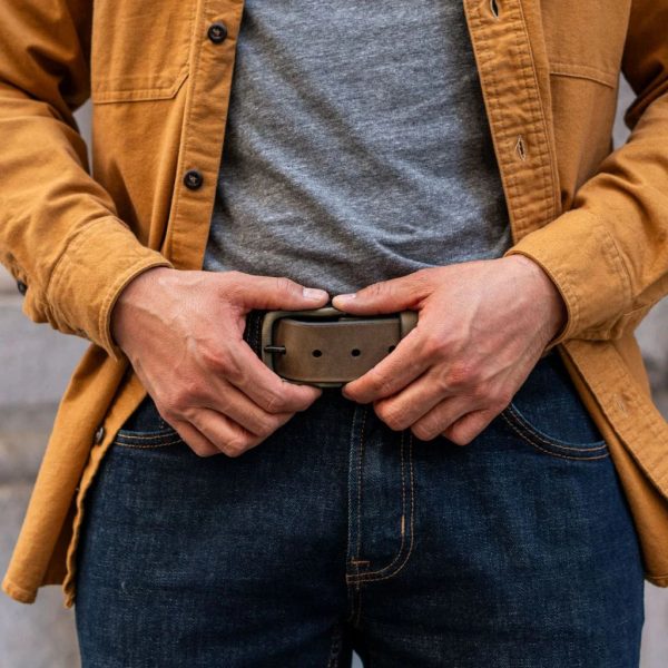 Men's Heritage Leather Belt - Image 5