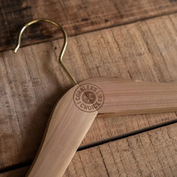 Cobbler's Choice Cedar Hanger - Image 4