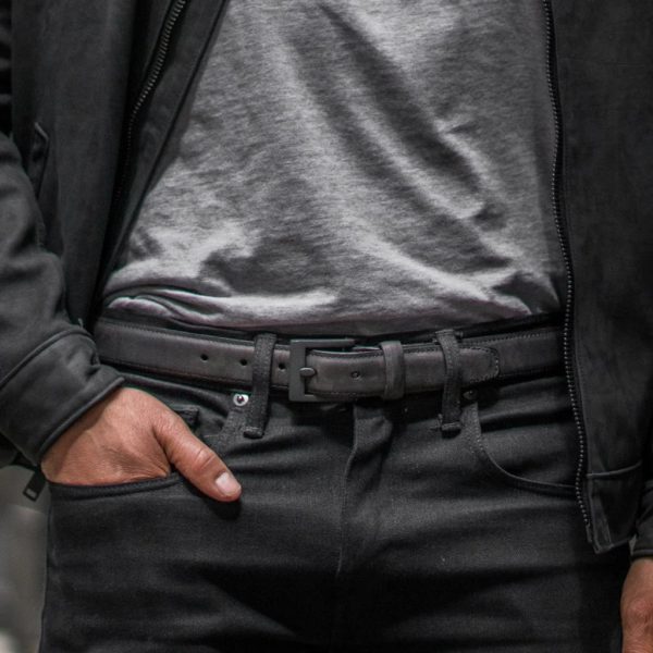 Men's Classic Leather Belt - Image 4