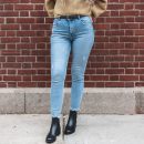 Women's Classic Leather Belt