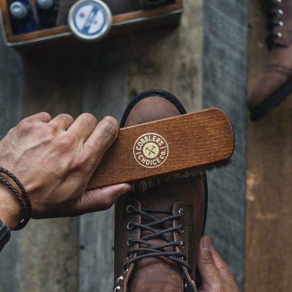 Cobbler's Choice Premium Shoe Brush - Image 4