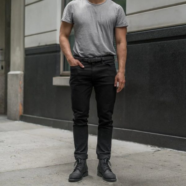 Men's Classic Leather Belt - Image 5