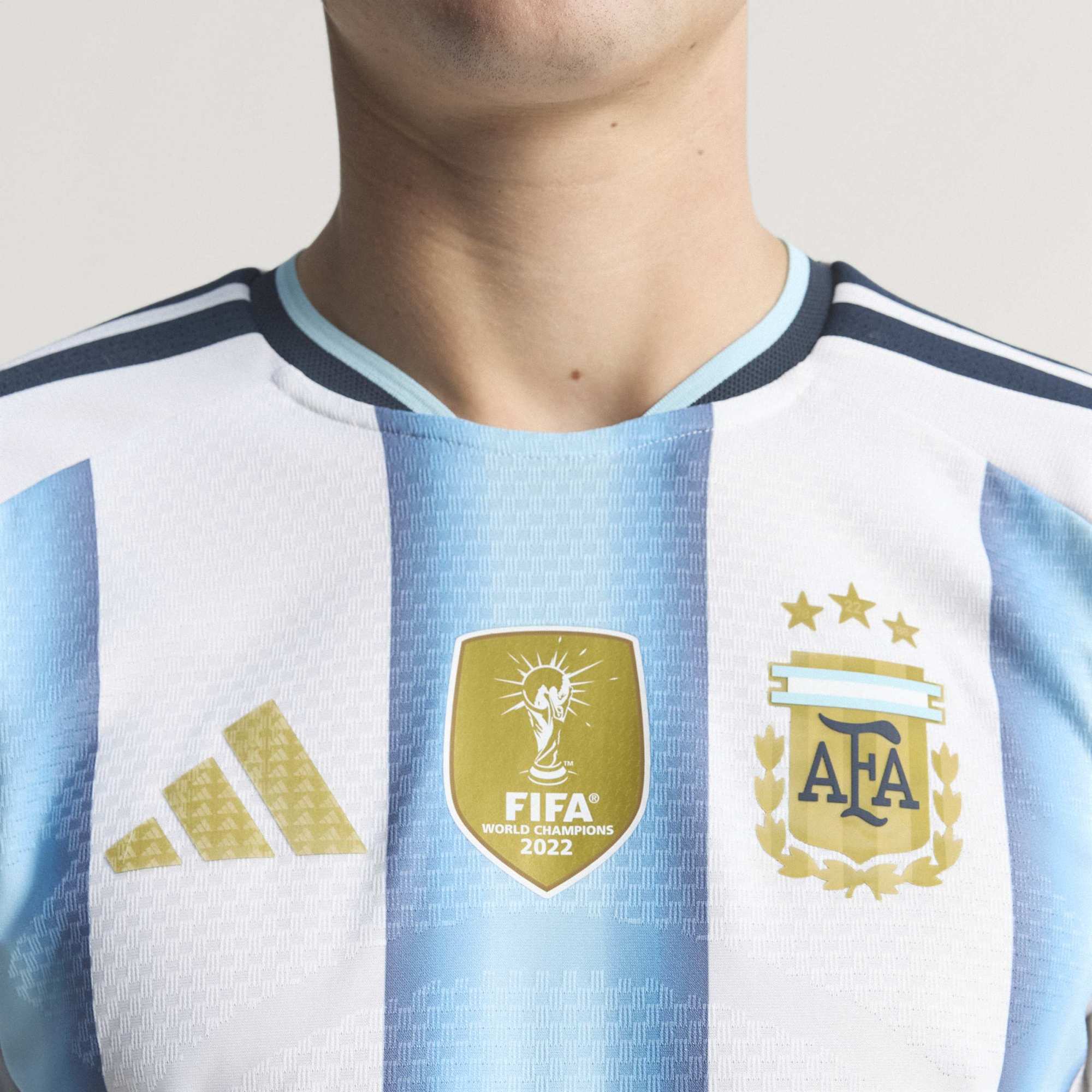 adidas Men's Argentina World Cup 2026 Authentic Home Jersey White/Sky Blue - Image 5