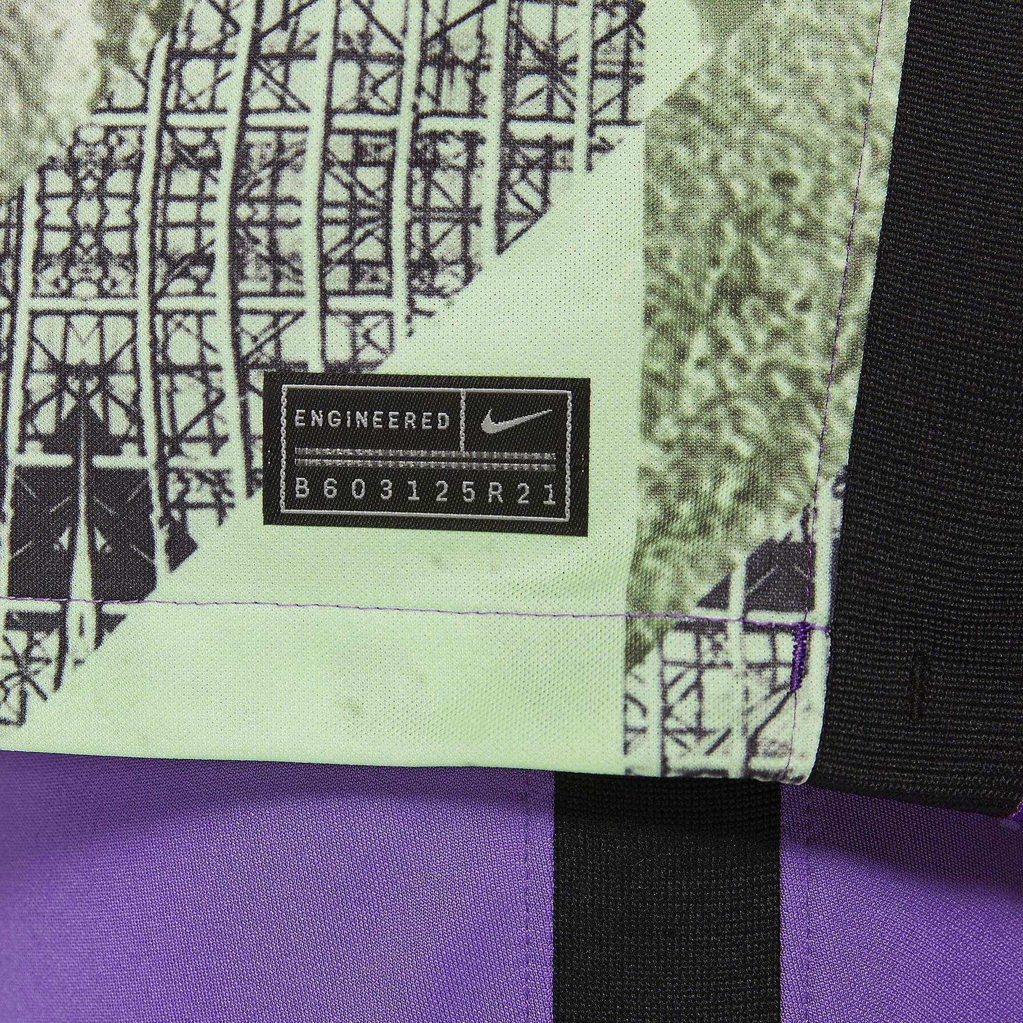 Nike Men's Tottenham 2021/22 Third Jersey Purple/Black - Image 3