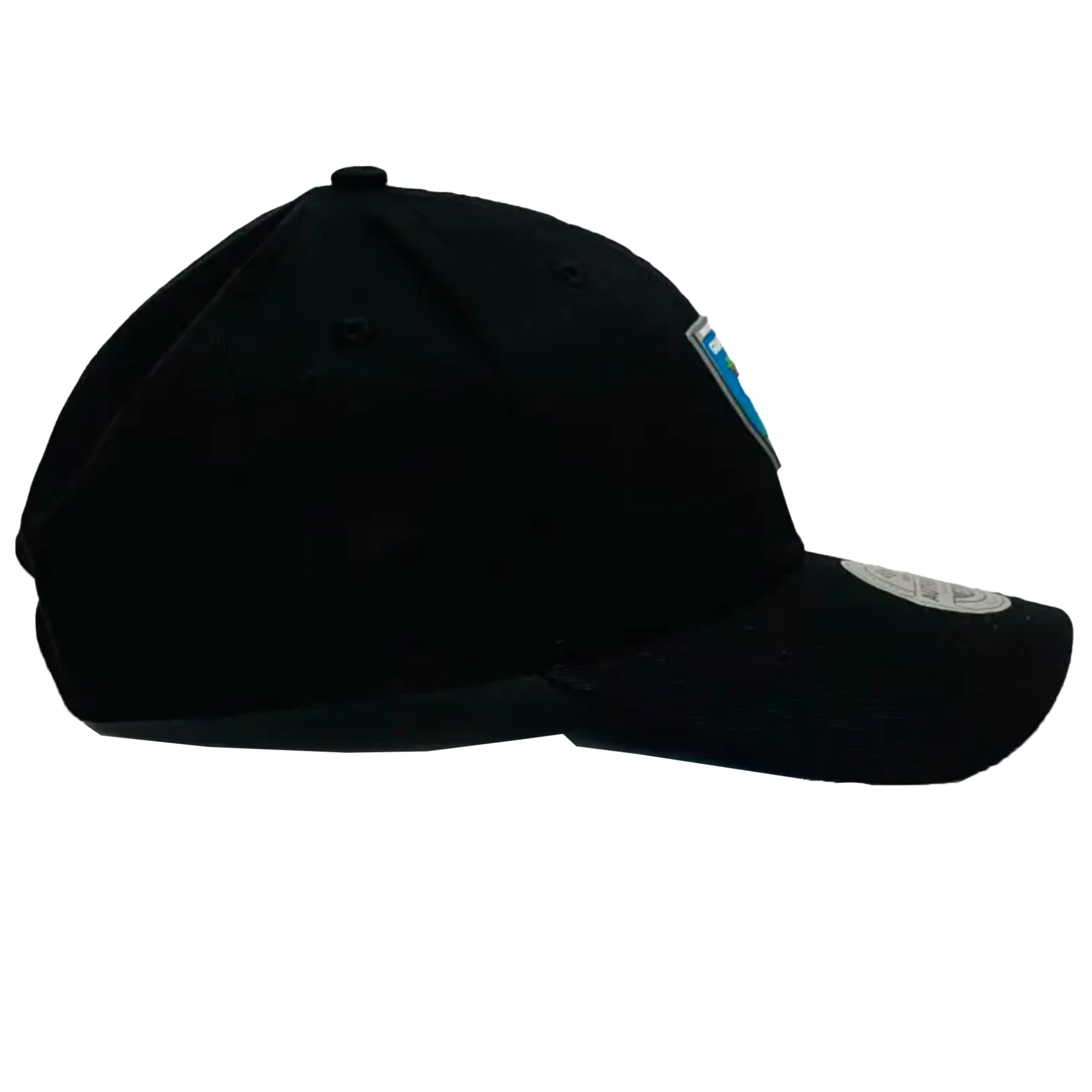 Umbro Men's Guatemala Snapback Cap Black - Image 2